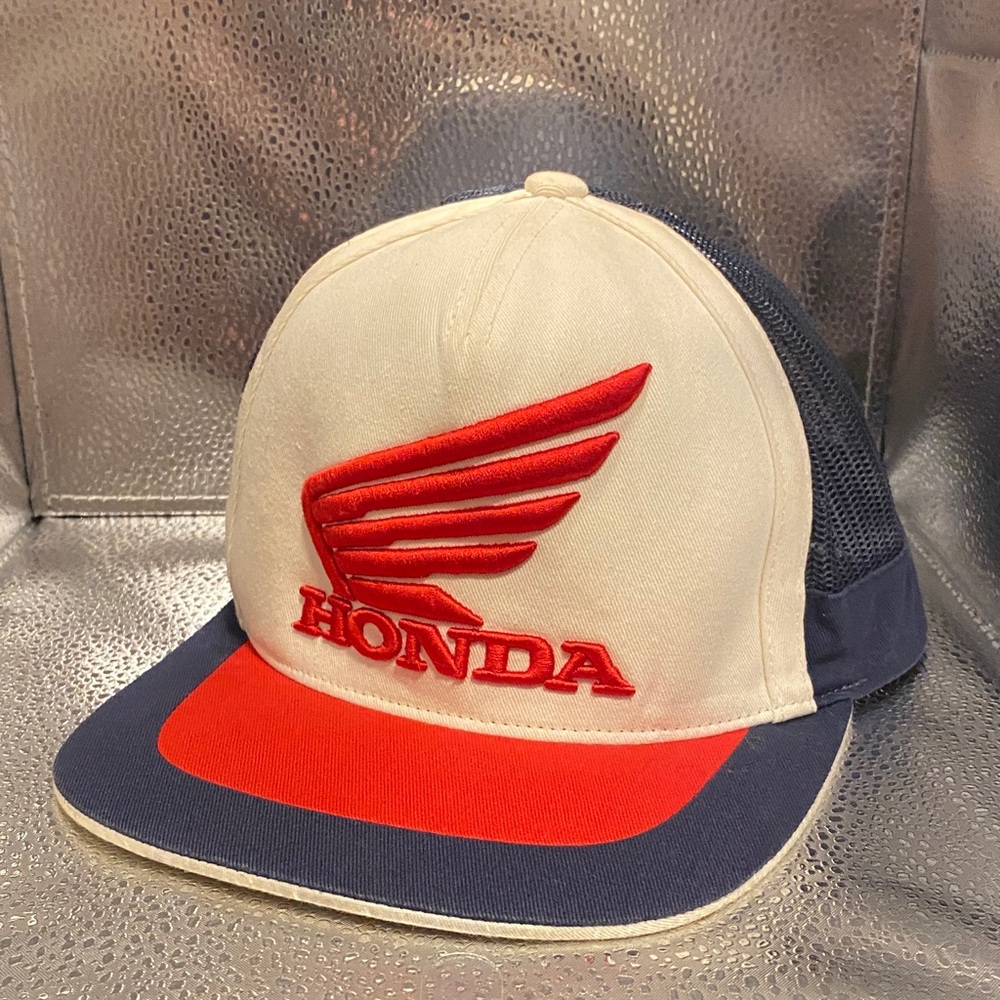 Fox Trucker Hat in Cream, Red & Navy with Embroidered Honda Logo